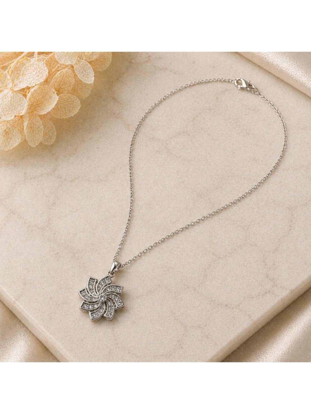 Vintage Spinner Necklace Made with Swarovski Crystal‎ Pinwheel Sterling Overlay